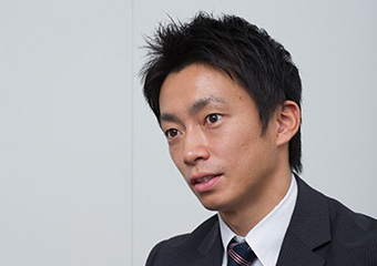 先輩の声